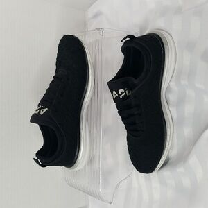 APL TECHLOOM PHANTOM W IN BLACK SIZE 7.5
